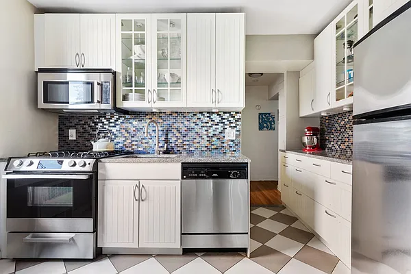 Sold by Douglas Elliman | media 6