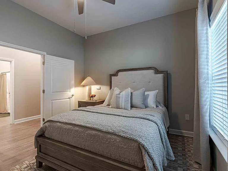 Crossing Pointe Senior Apartments — Photo 7