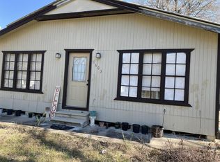 603 Hospital St, Tomball, TX 77375