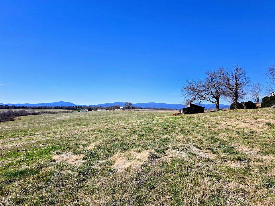 1st image of 15 Fredericksburg Rd