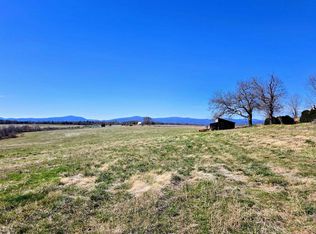 15 Fredericksburg Rd, Ruckersville, VA 22968