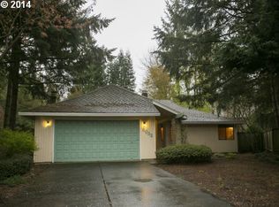 8032 SW Woody End, Portland, OR 97224