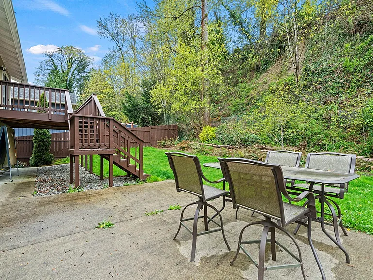 7327 Dumar Way SW #D — Photo 13