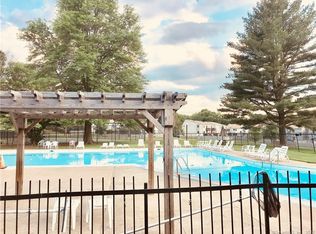 271 Kesteven Ct #271, Meriden, CT 06450