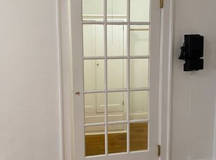 2255 NW Johnson St APT 204, Portland, OR 97210