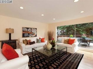 5817 Harbord Dr, Oakland, CA