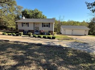 130 Alferman Lake Rd, Washington, MO 63090