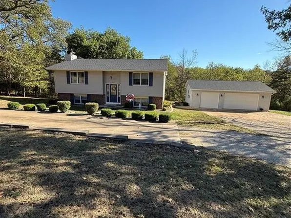 130 Alferman Lake Rd, Washington, MO 63090