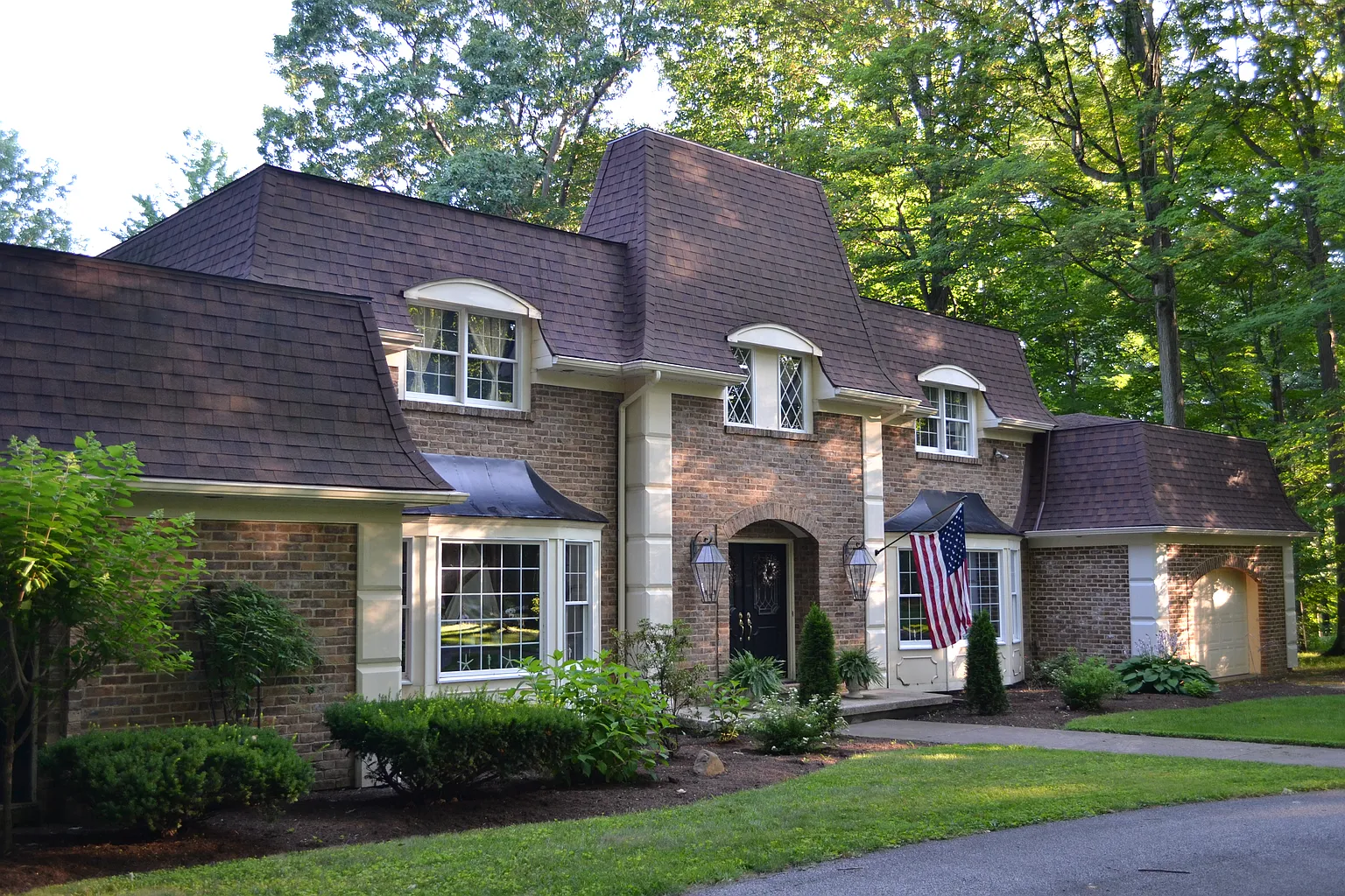 5219 Laurelwood Ct photo 1