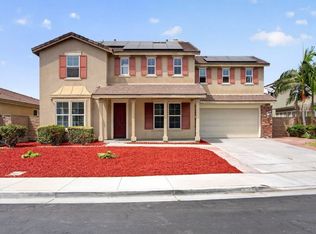 6221 Arcadia St, Corona, CA 92880