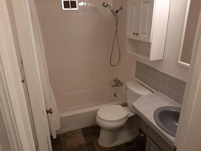 1108 S Longmont Ave — Photo 12