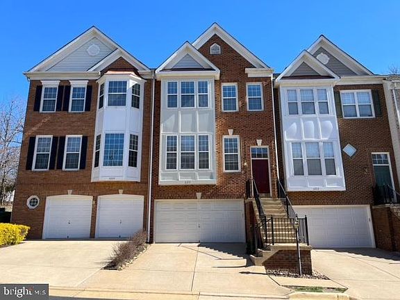 2nd image of 6211 Split Creek Ln