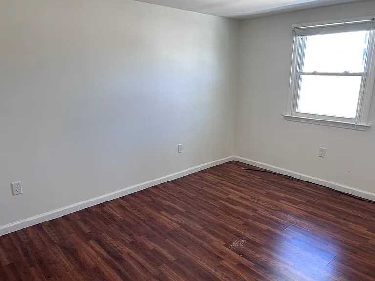 345 N Raleigh Ave — Photo 14