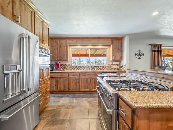 2nd image of 3068 SW Reif Rd
