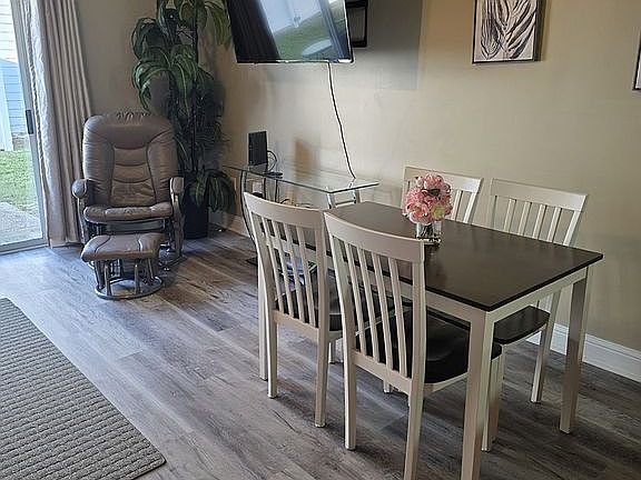 5th image of 1664 Beach Blvd #133