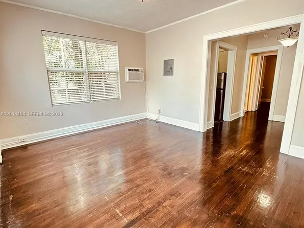 344 Mendoza Ave APT 3, Miami, FL 33134