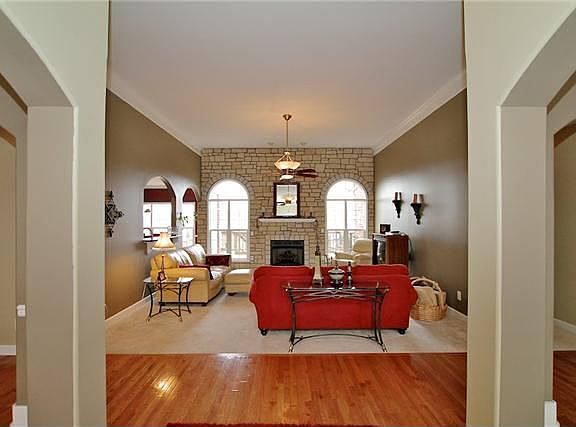 Home for Sale in Mount Juliet, Tennessee $319,000