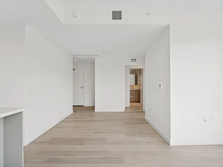 3619 Arbutus St — Photo 20
