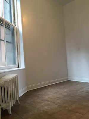 Rented by Waverly Realty Associates | media 33