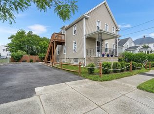93 Belleville Rd, New Bedford, MA 02745
