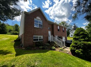 184 Galley Rd, Canonsburg, PA 15317
