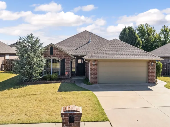 2106 Thomas Trl, Edmond, OK 73003