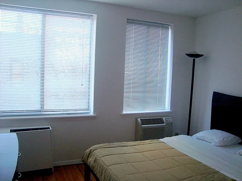 165 East 89th Street — Photo 2