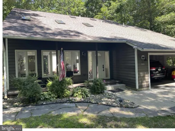 580 Pinedale Dr, Annapolis, MD 21401