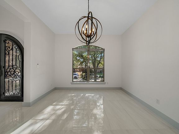 5th image of 1256 Timber Ln
