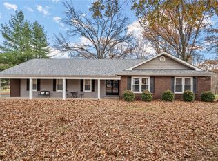 19 Ginger Bnd, Glen Carbon, IL 62034