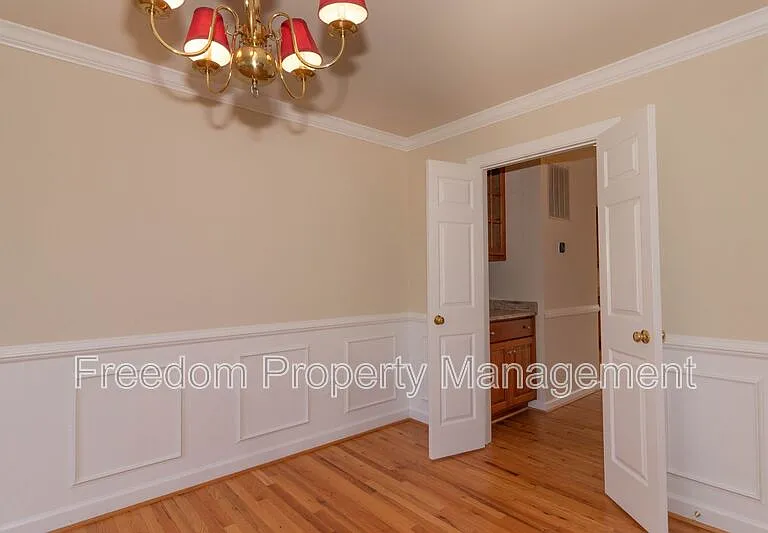 80 Brookshire Dr — Photo 22