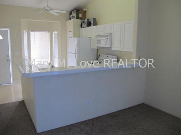5th image of 75-6081 Alii Dr Unit Dd 206