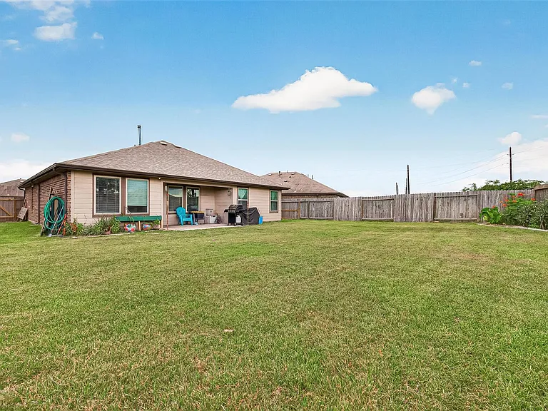 811 Petunia Falls Ln — Photo 41