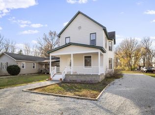 131 E Eureka St, Braidwood, IL 60408