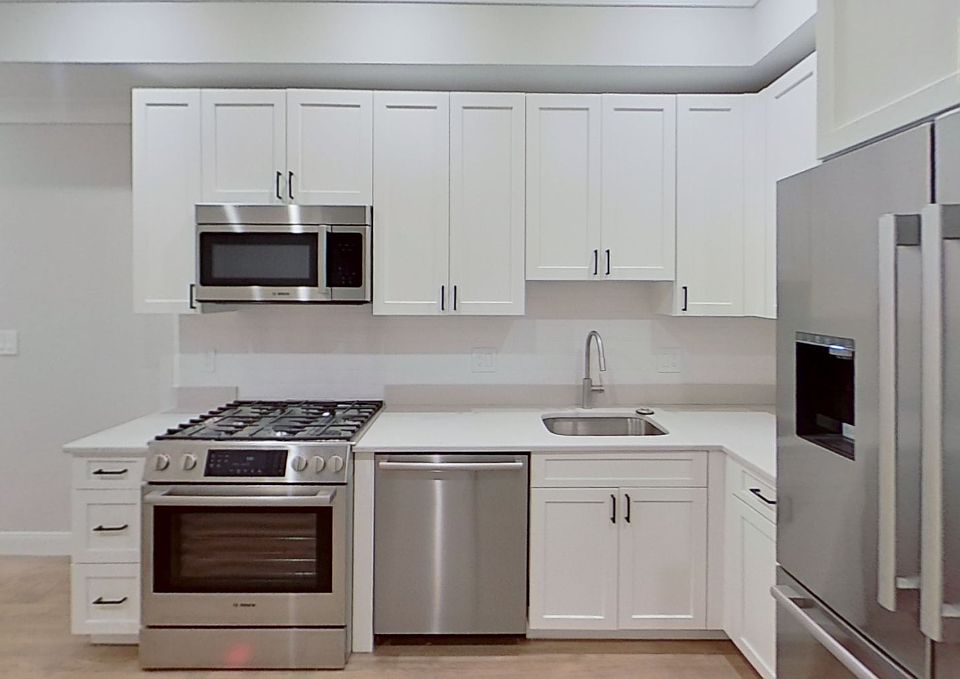 1st image of 42 Englewood Ave #6