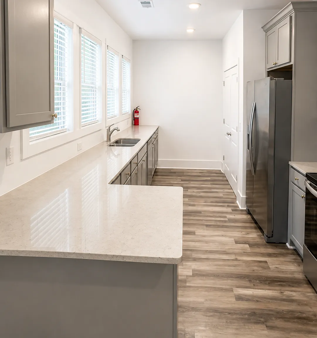 1100 A Lancaster Street — Photo 4