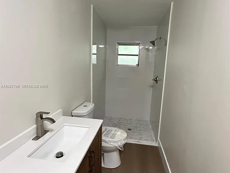 114 S Lakeside Dr #114 — Photo 18