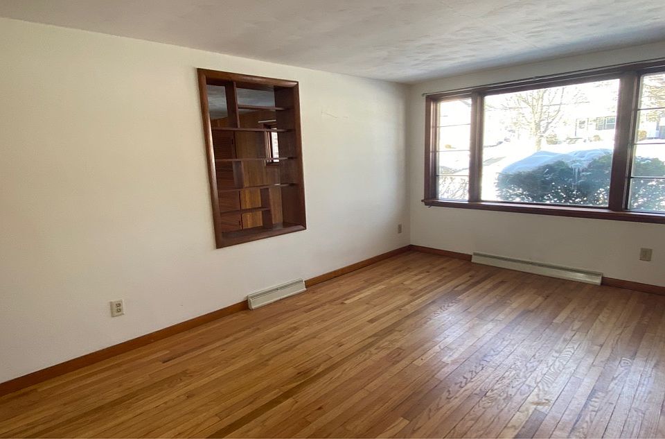 Broad Street 447 447 Broad St Wadsworth OH Zillow