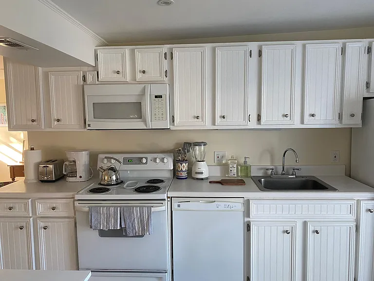2830 Gypsy St — Photo 27