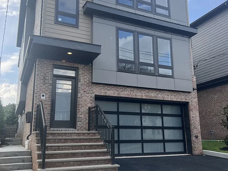 353 Boyden Ave — Photo 1
