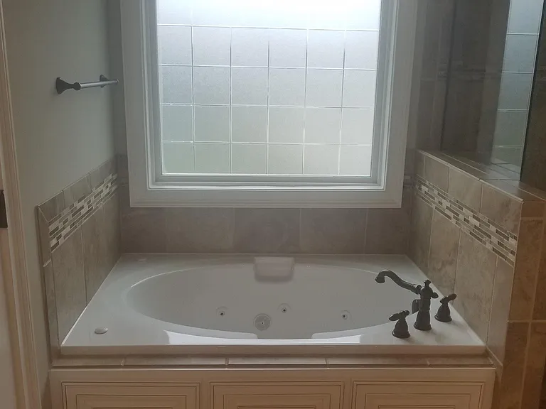 418 Buxton Ln — Photo 15