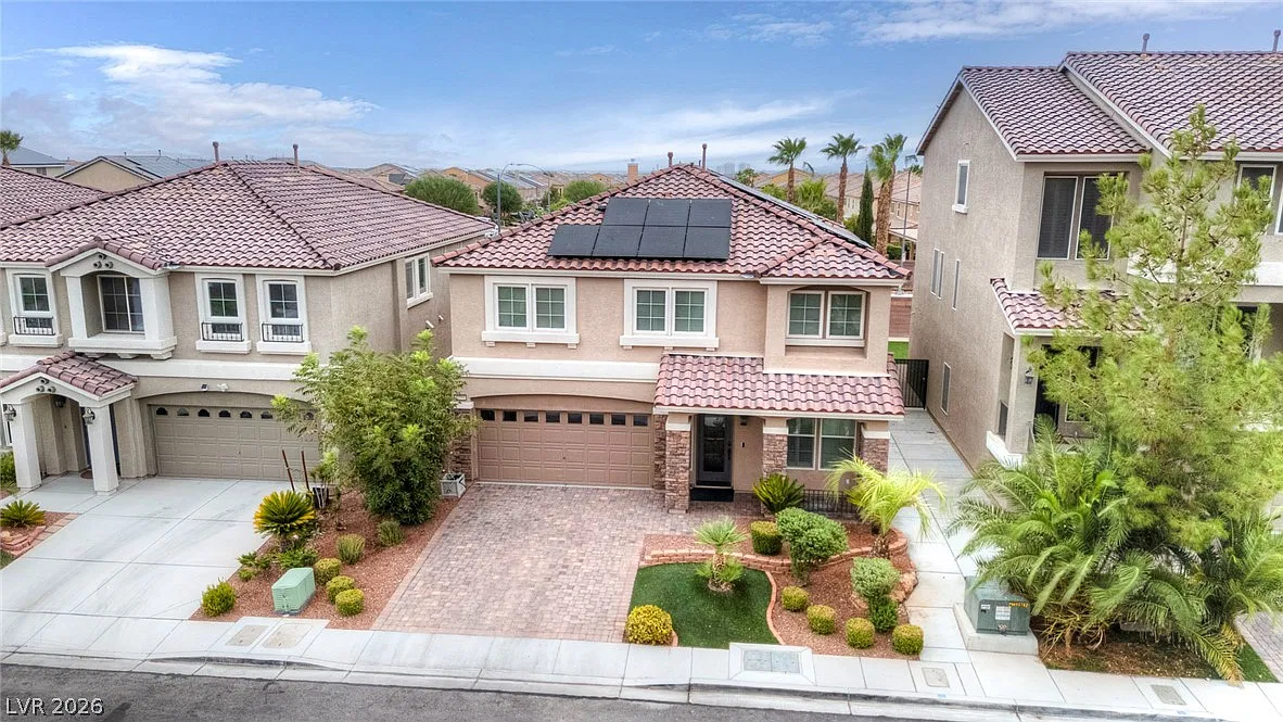 4 bed, 3.5 bath, 2971 sqft, $3,127 — Photo 3