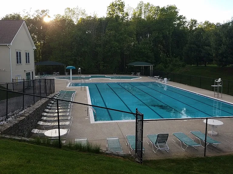 Community Pool_05172016
