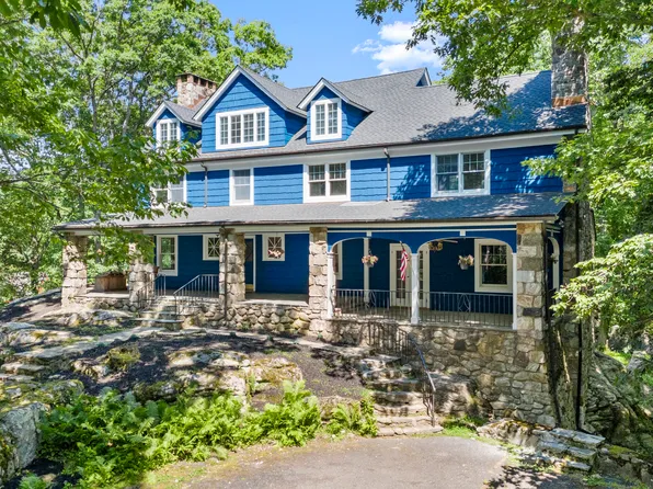 1897 Long Ridge Road, Stamford, CT 06903