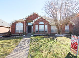2444 Homestead Dr, Mesquite, TX 75181