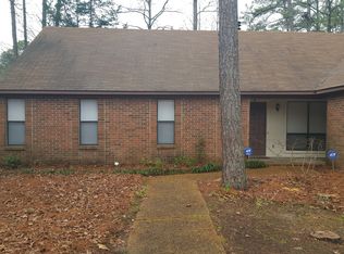 112 Fairfax Cir, Brandon, MS 39047