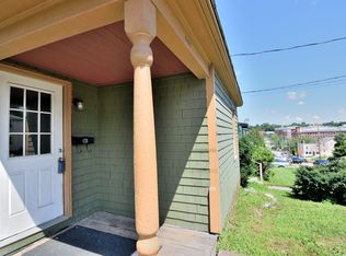 446 Colchester Ave, Burlington, VT 05401