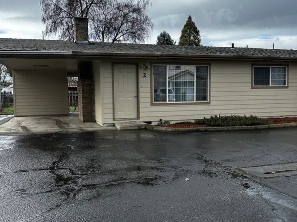 817 Diamond St APT 2, Medford, OR 97501