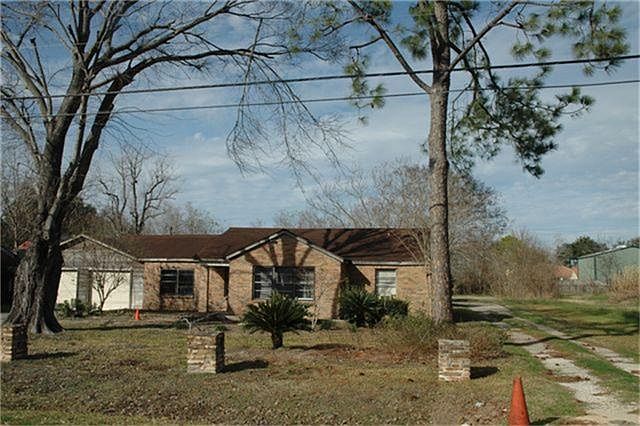1st image of 10214 Altonbury Ln