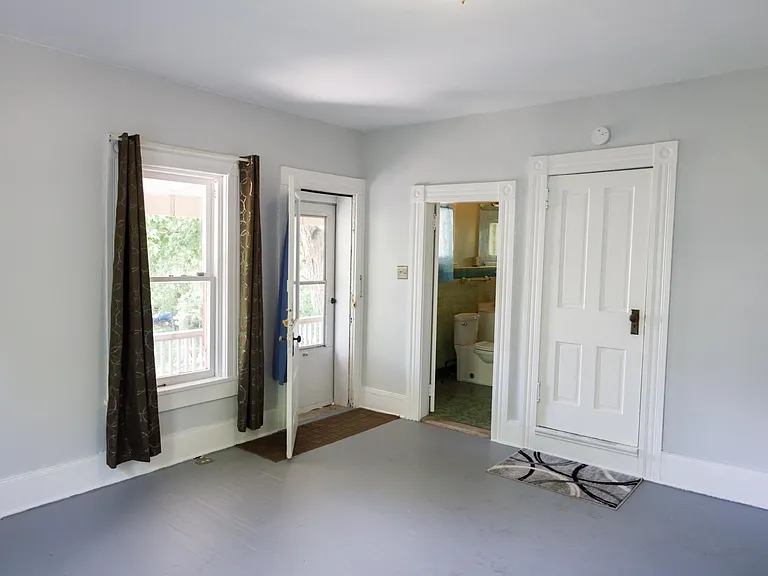 1019 Findley Ave — Photo 27